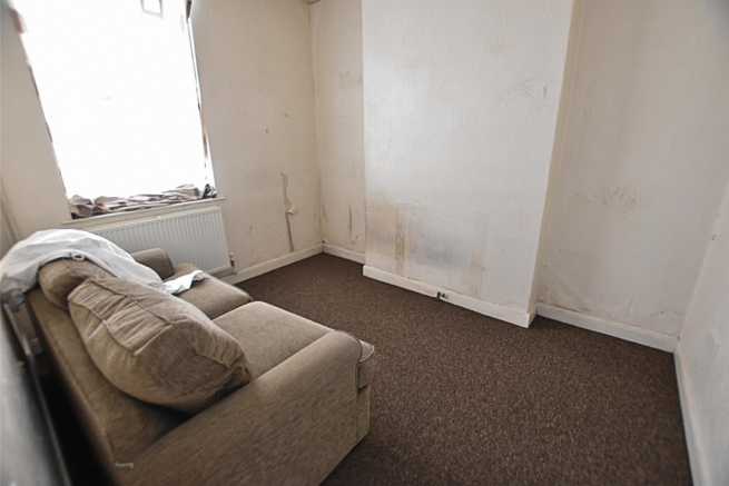 SITTING ROOM