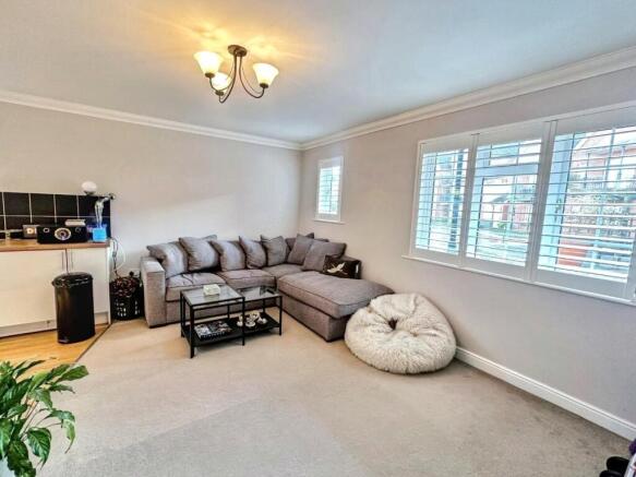 WhatsApp Image 20251024 at 111112_a53f1dfe.jpg