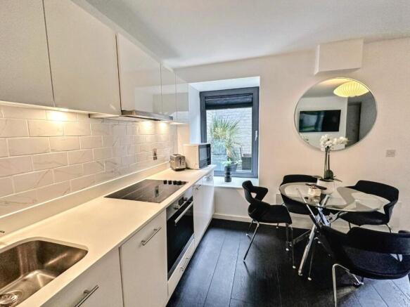 WhatsApp Image 20251020 at 114042_8e8254de.jpg