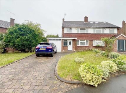 Middle Furlong, Bushey, WD23.