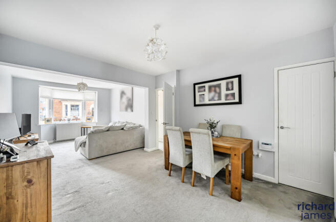 76869af2a718447dbac231b5fe9d6745