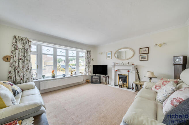 94b94d651b184ab3b0648c99c9aa0d8f