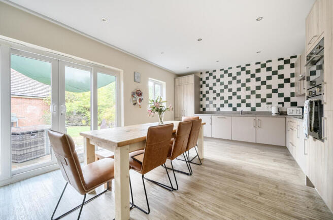 1344584268b08497e55ef