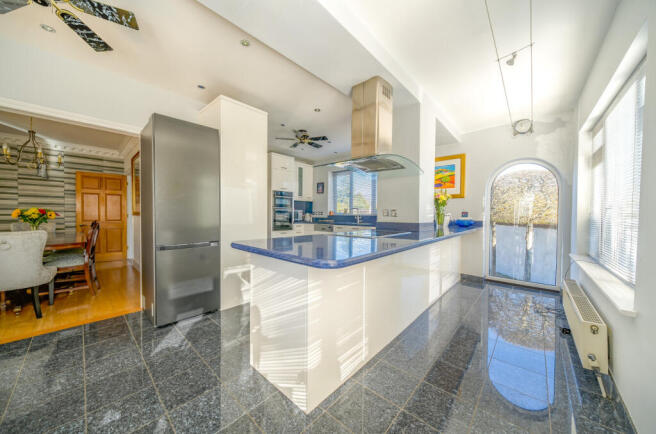 67ef91d719e7bl127161819