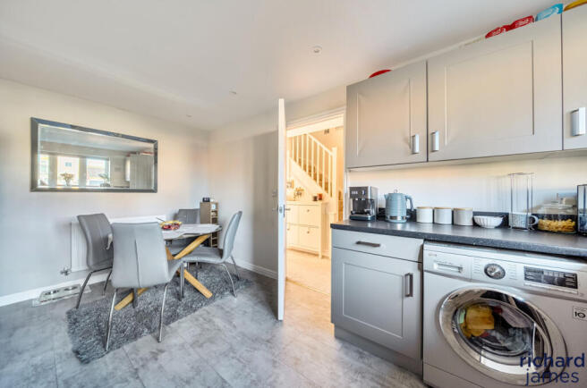 f3807690c3954433ae6b20ed7da60f7c