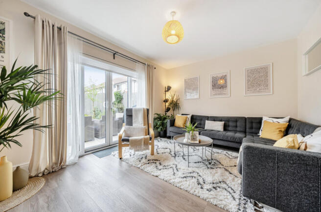 1313342-7-685ad63...