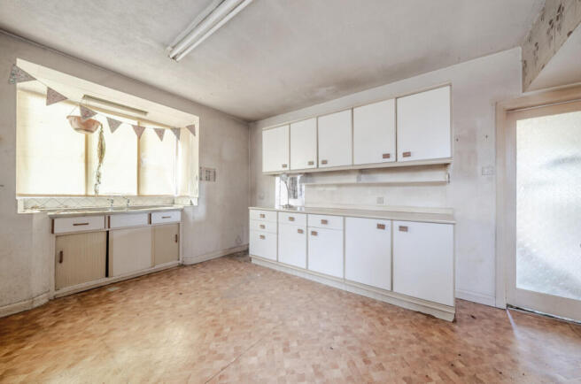 1316745-10-686e73...