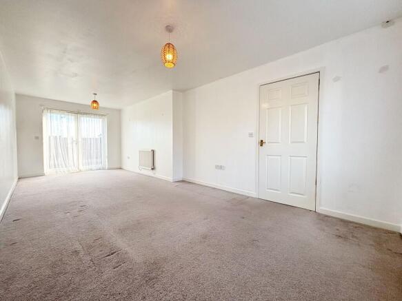 Lounge / dining room