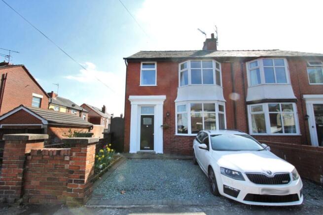 3 Bedroom Semi Detached House For Sale In Vicarage Road Ashton In