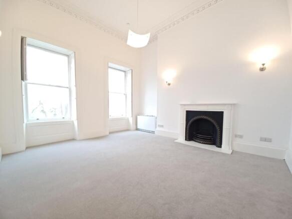 Living/ Bedroom