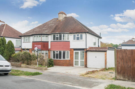 Browning Avenue, Sutton