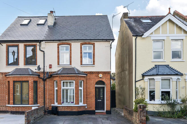 -68d39d7fcfa21-l-...