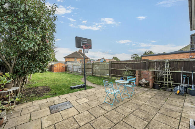 dc415bd4-b702-4a9...