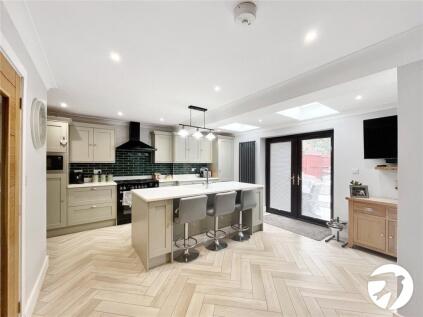 Curlew Avenue, Lower Halstow, Sittingbourne, Kent, ME9