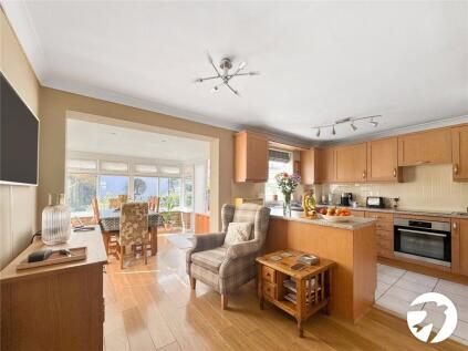 Chatsworth Drive, Sittingbourne, Kent, ME10