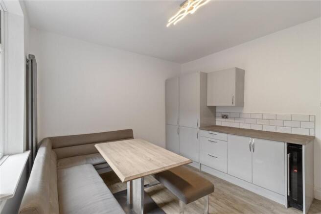 82173_CAG240444_I...