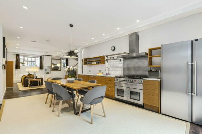 Kitchen/Reception