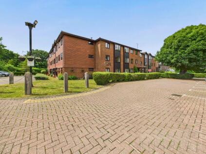 Brighton Road, Crawley, RH11