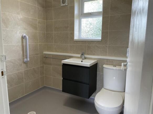 WET ROOM