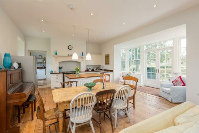 Kitchen/Family Room