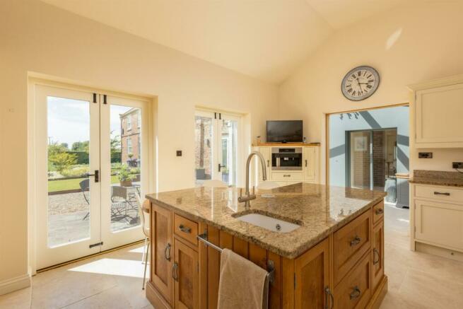 Kitchen Breakfast Room