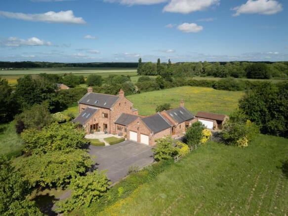 Roxby House