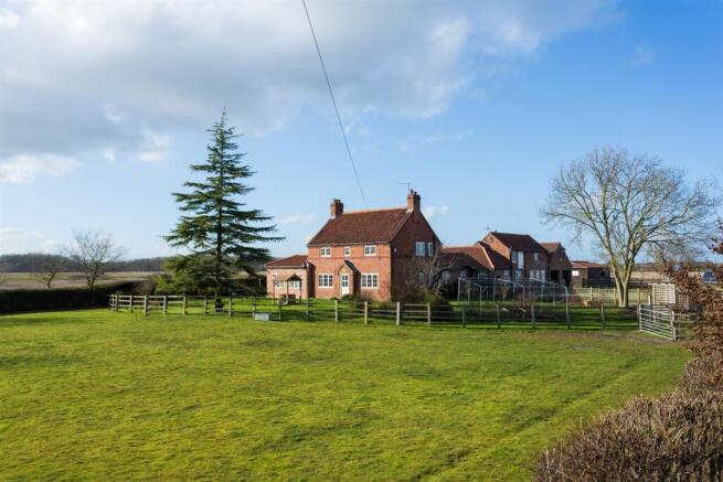 Common Bottom Farm