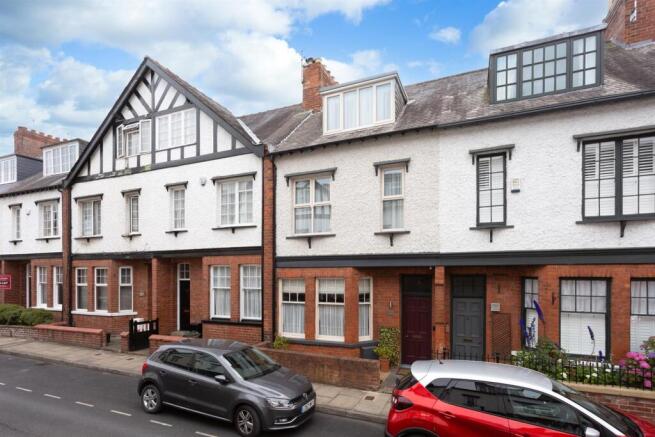 12 Queen Anne's Road