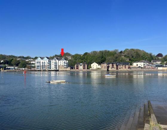 15 Longbridge Wharf