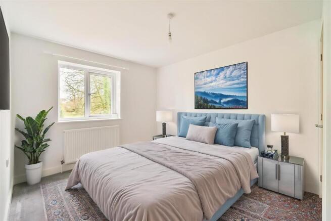 Bed 1.jpg