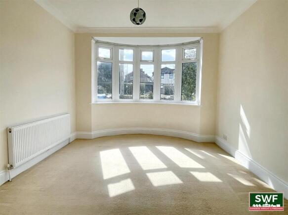 THROUGH LOUNGE/DINING ROOM