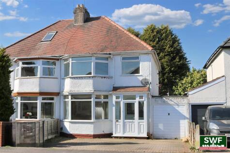 Capstone Avenue, Oxley