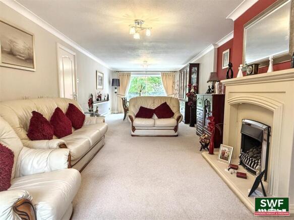 THROUGH LIVING / DINING ROOM