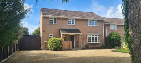 Heathfields Way, Shaftesbury