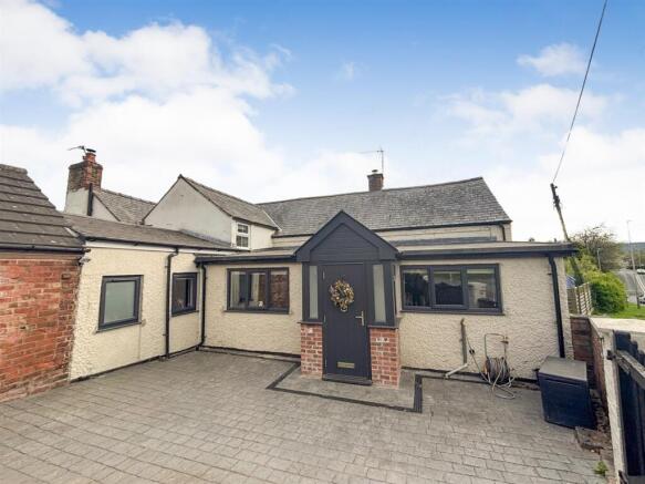 Accommodation Comprises: