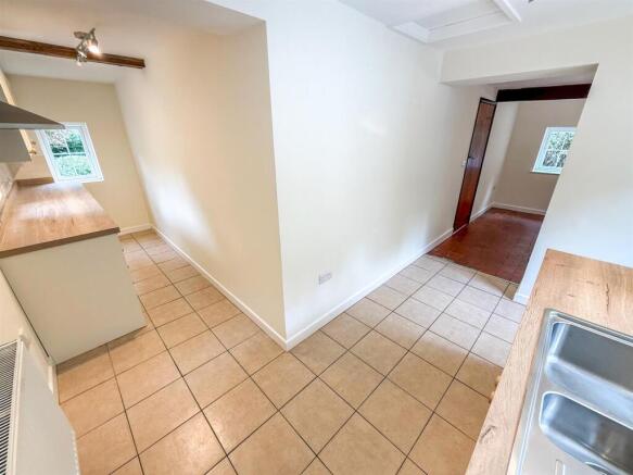 L Shaped Kitchen