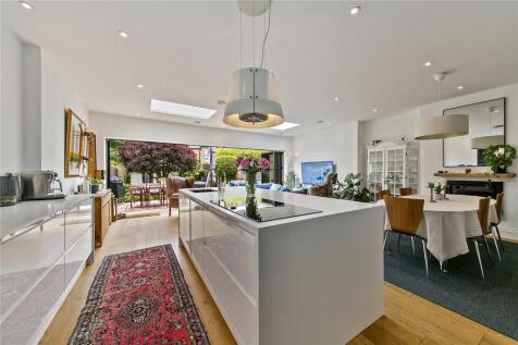 Orchard Road, St Margarets, Twickenham, TW1