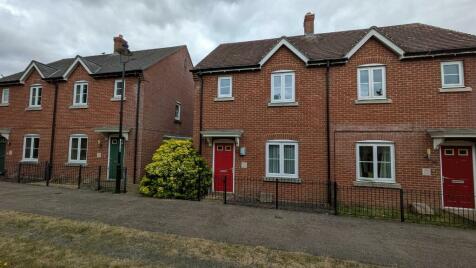 Blandford Forum - 2 bedroom semi-detached house