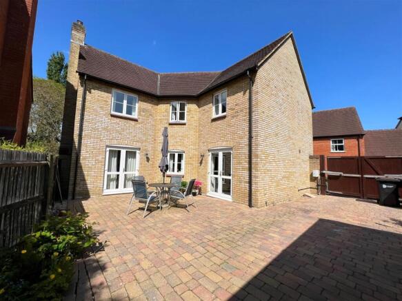 REAR OF HOUSE 1.jpg