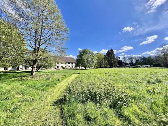 Gardens 2.jpg