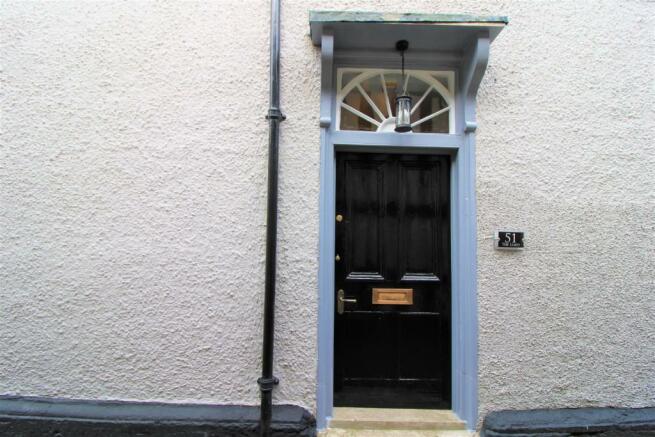 4 bedroom character property for sale in 51 High Street Church