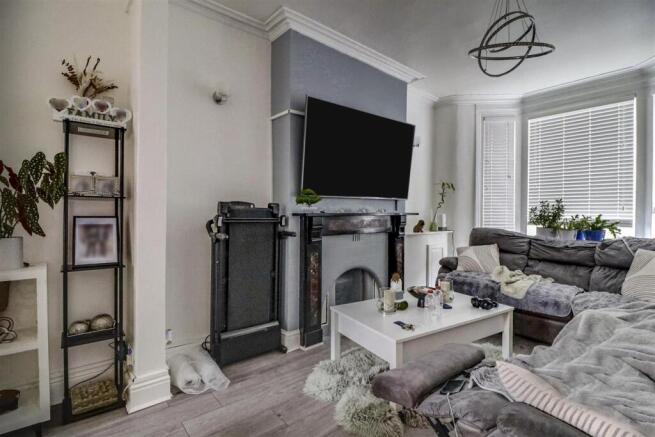 tlc_b94b9f56-2d59-438c-b6f9-fa083215d284_441b159.j