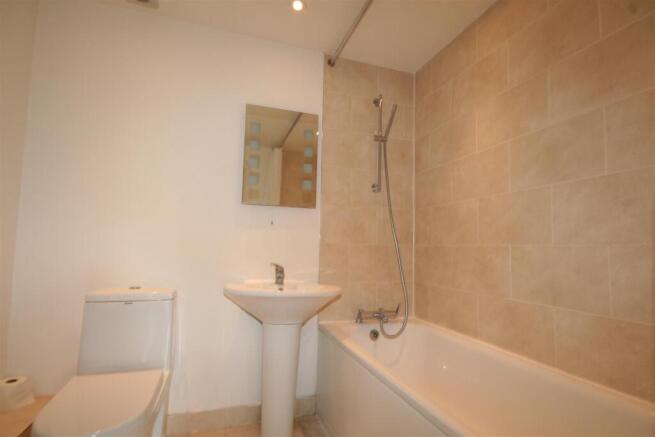 Bathroom.JPG