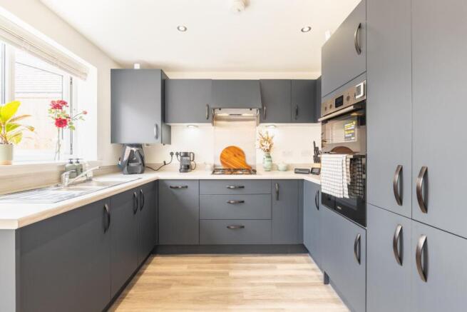 kitchen-2.jpg