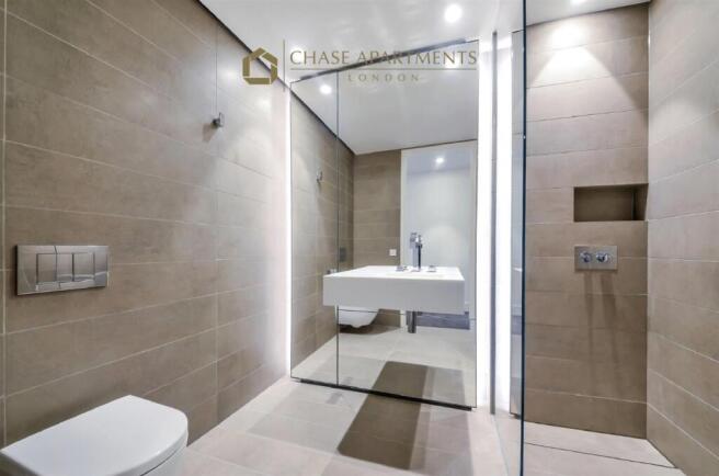 Rathbone Place London, W1T 1JN