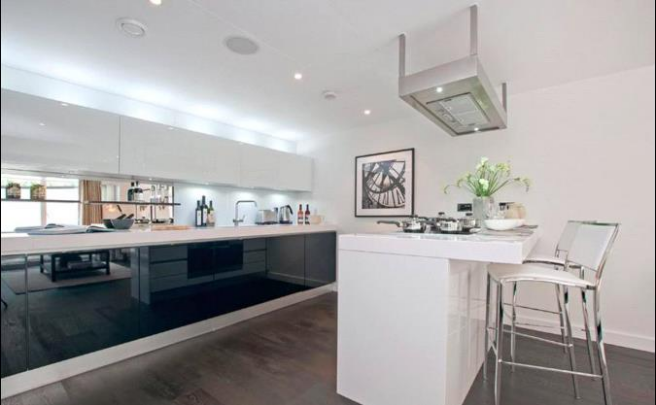 Reception-room-GrosvenorWaterside-Gatliff-Road- Lo