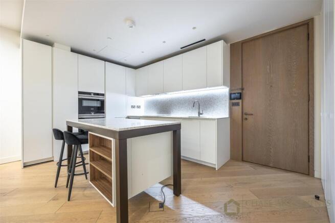 living-room-Televisioncenter-Wood-Crescent-W12-jpg