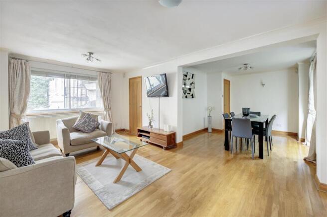 Reception Room/ Dining Room