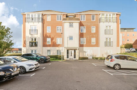 Regis Park Road, Reading, Berkshire
