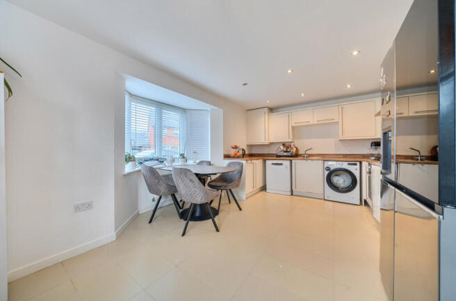 1403121-3-69775ea...